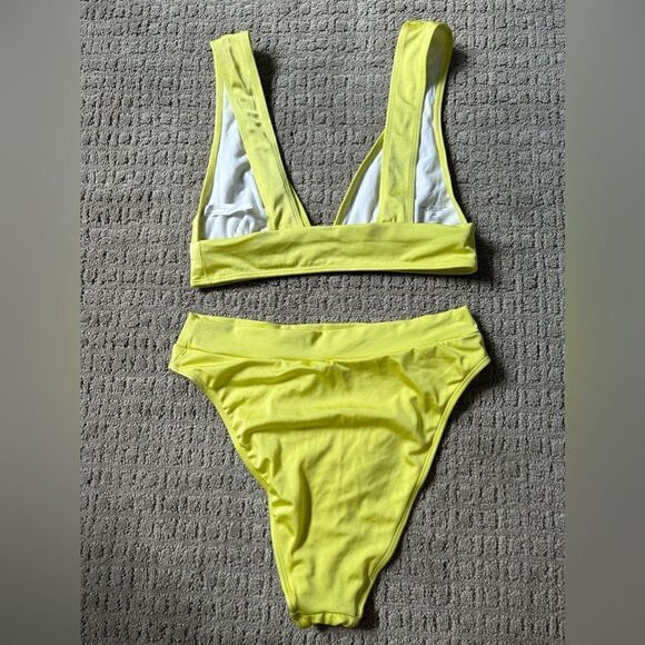 Urban Outfitters Out From Under Neon Tall Bikini set - Picture 8 of 16